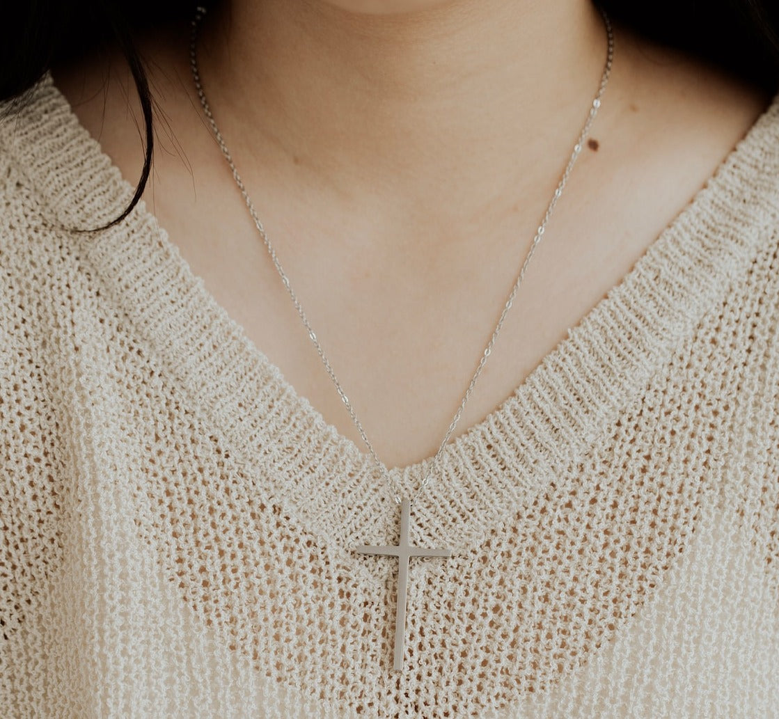 Personalized Cross Necklace with Engraving