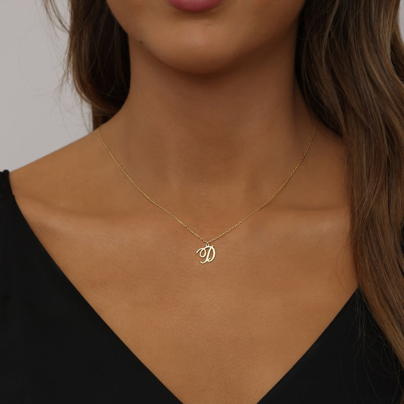 Dainty Initial Script Necklace